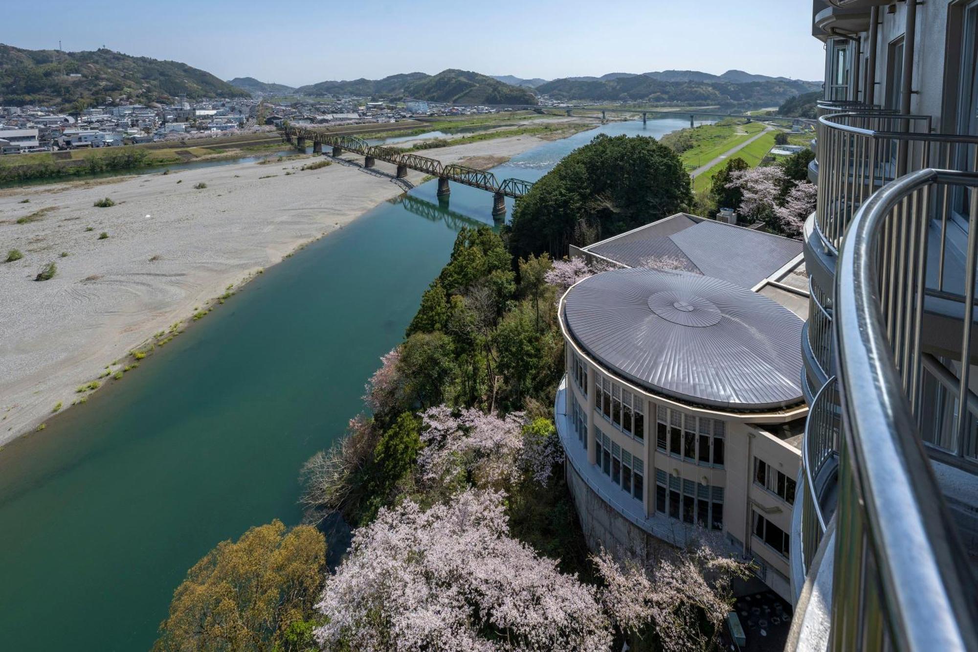 คัมโปะ โนะ ยะโดะ อิโนะ Hotel Ino ภายนอก รูปภาพ