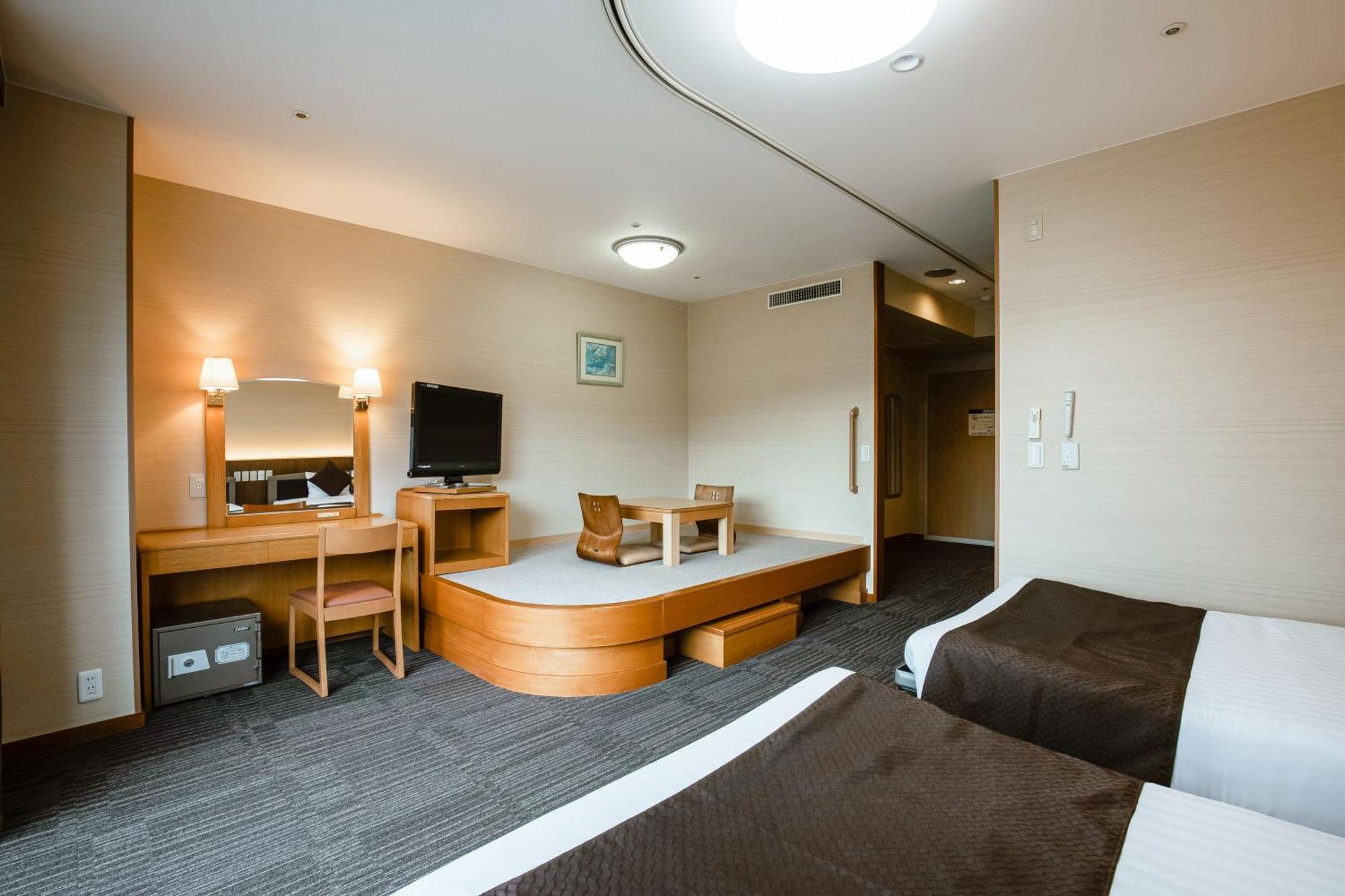 คัมโปะ โนะ ยะโดะ อิโนะ Hotel Ino ภายนอก รูปภาพ