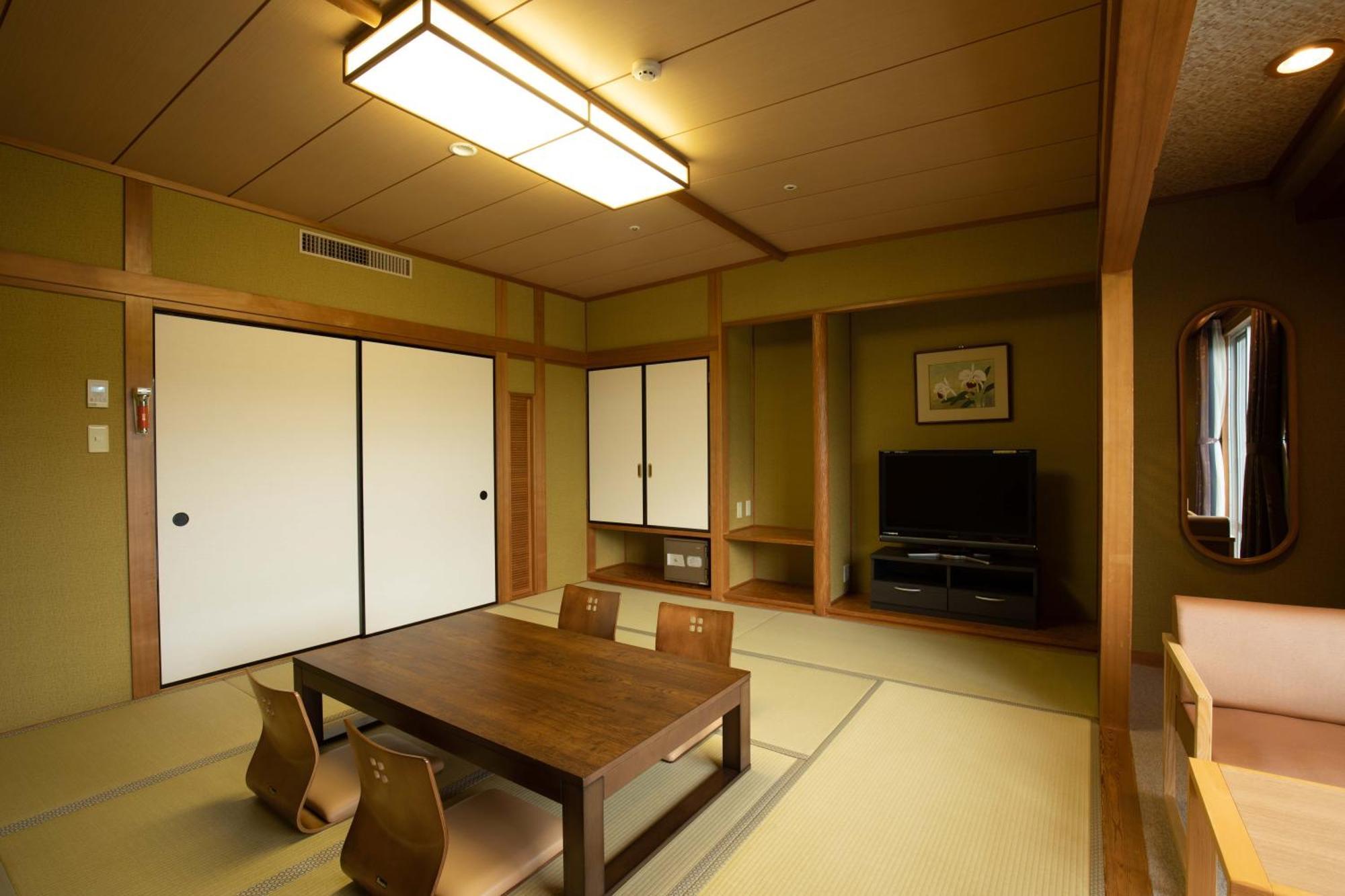 คัมโปะ โนะ ยะโดะ อิโนะ Hotel Ino ภายนอก รูปภาพ