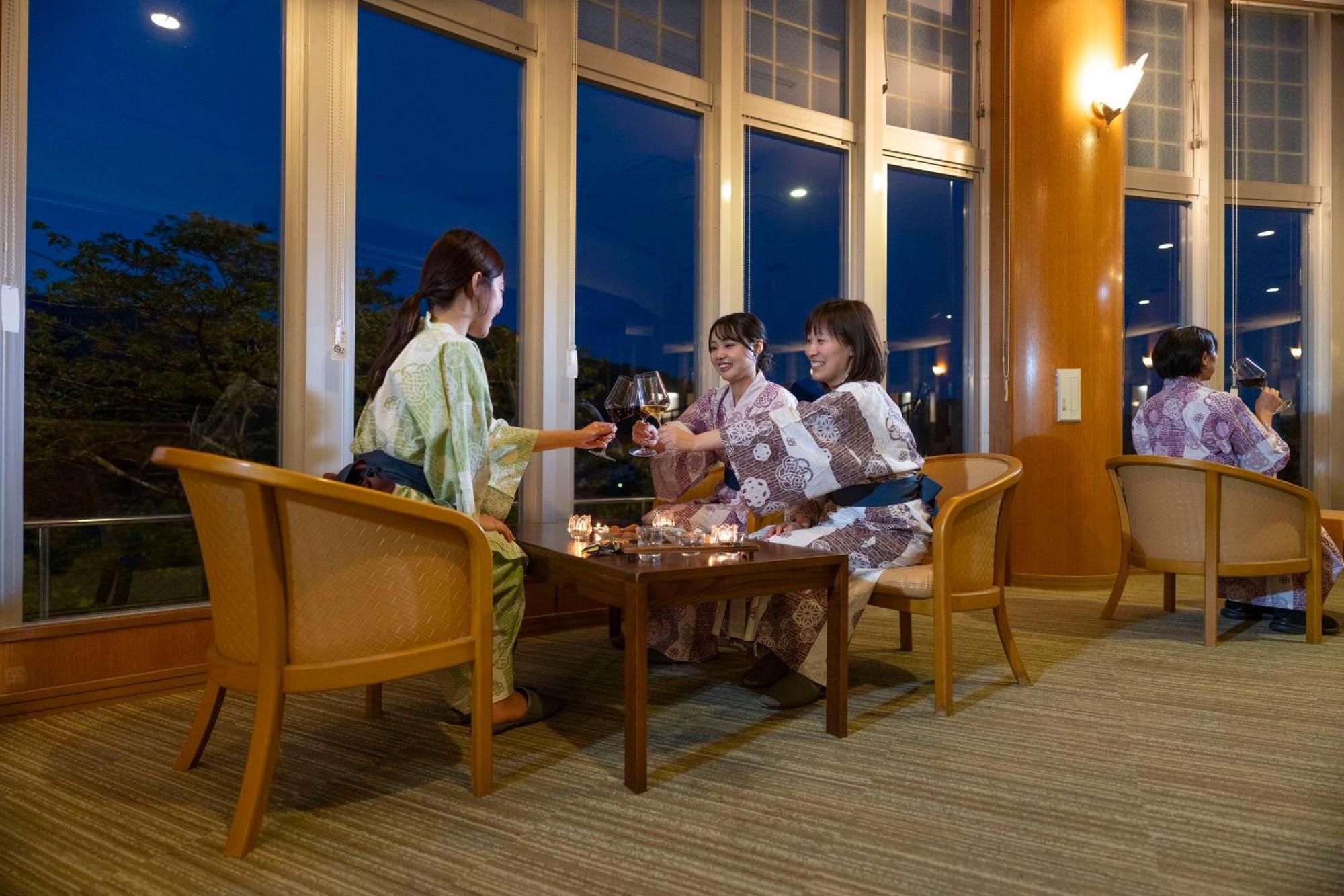 คัมโปะ โนะ ยะโดะ อิโนะ Hotel Ino ภายนอก รูปภาพ
